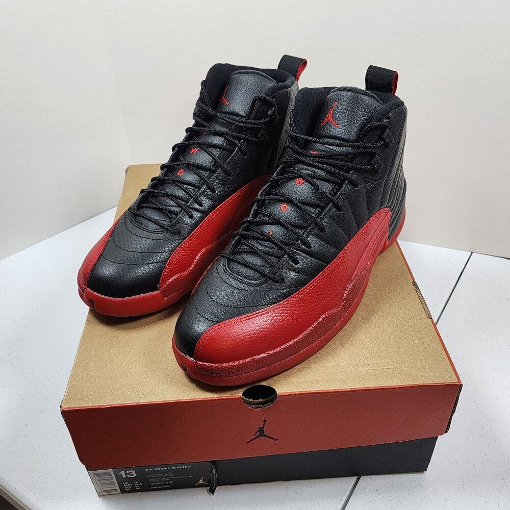 Size 13 - Jordan 12 Retro Mid Flu Game Bred Authentic Excellent Condition NEW